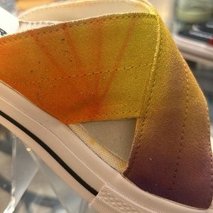 Women’s custom Converse